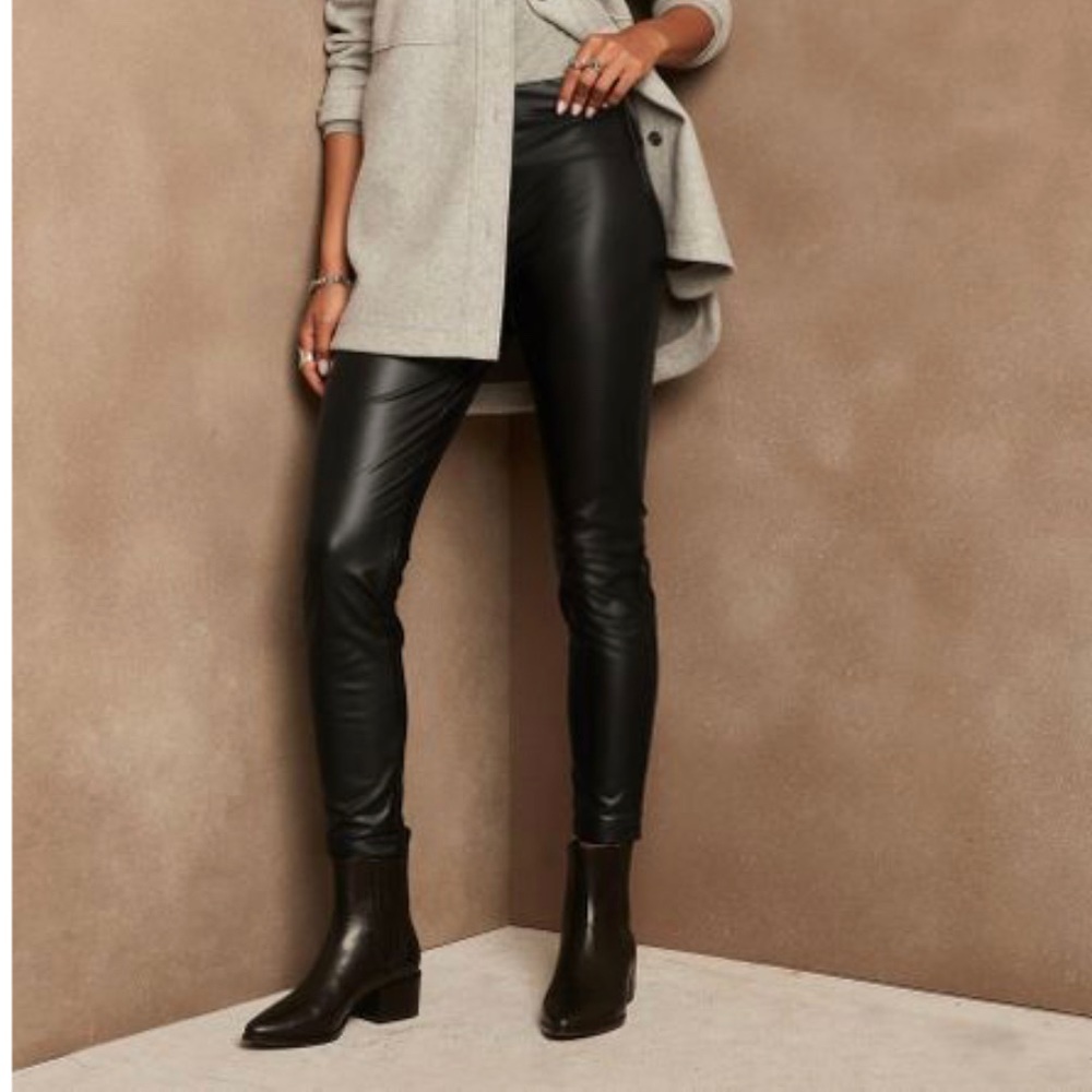 High-Rise Vegan Leather Legging
